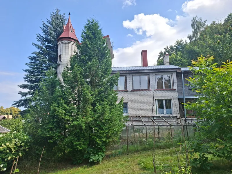 Islandijos pl. 28, Kaunas